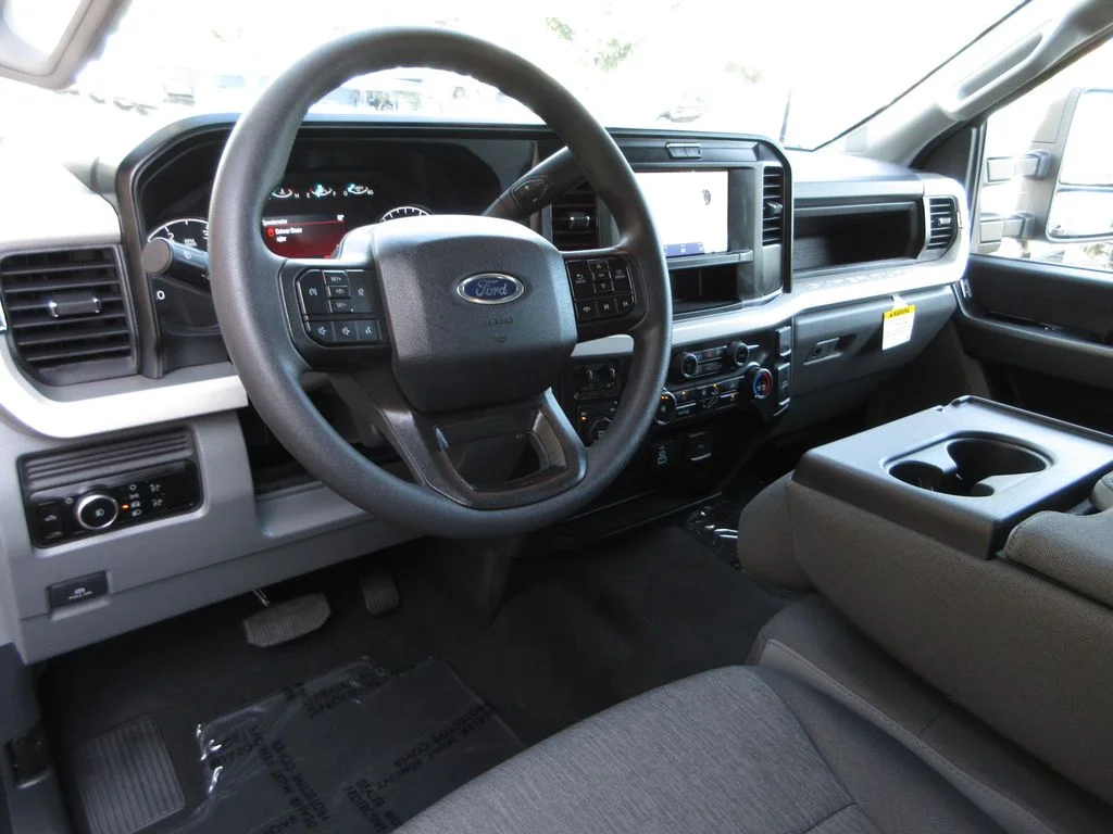 New 2026 Carbonized Gray Metallic Ford XL image 12