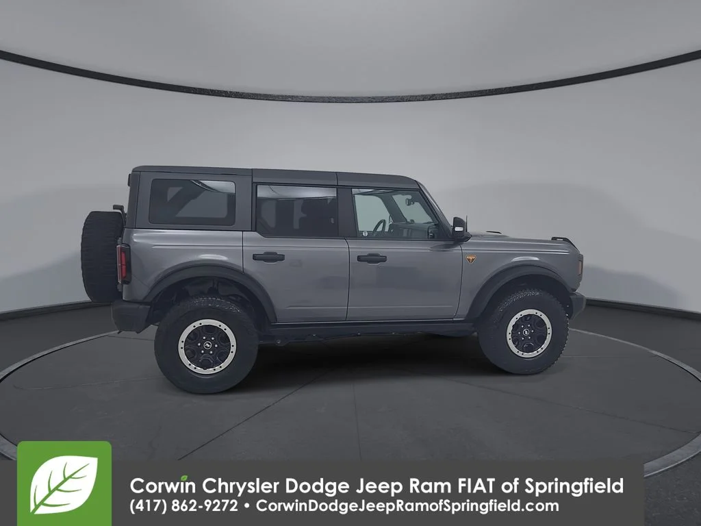 Used 2023 Gray Ford Badlands image 16
