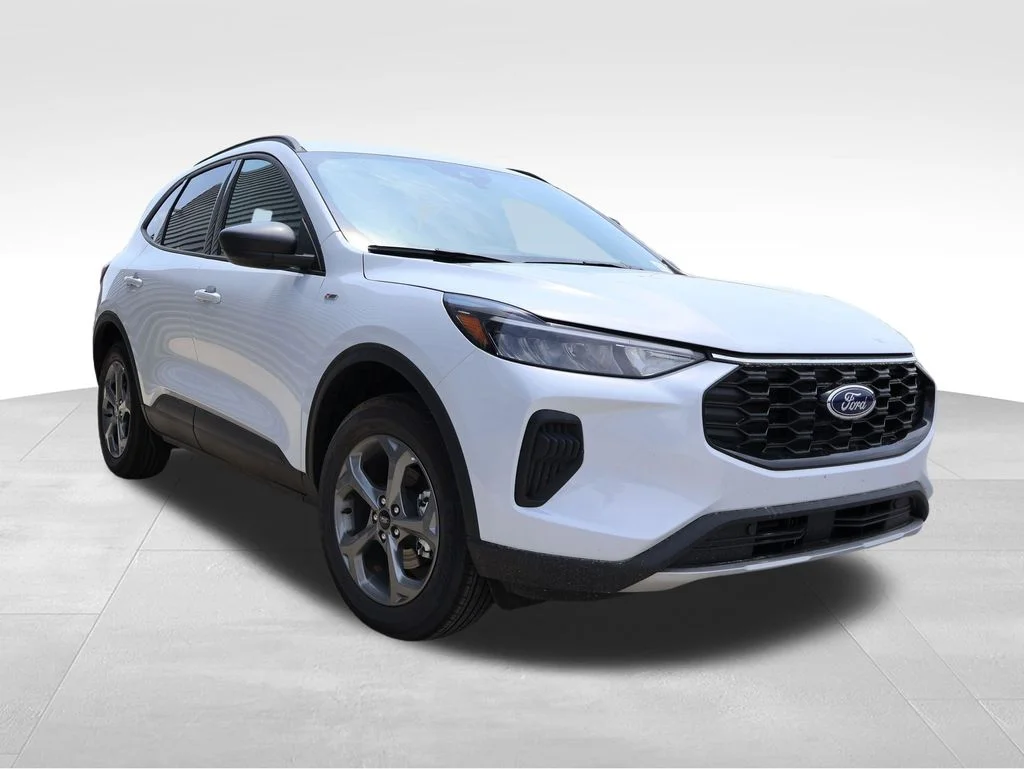 New 2026 Space Silver Metallic Ford ST-Line image 13