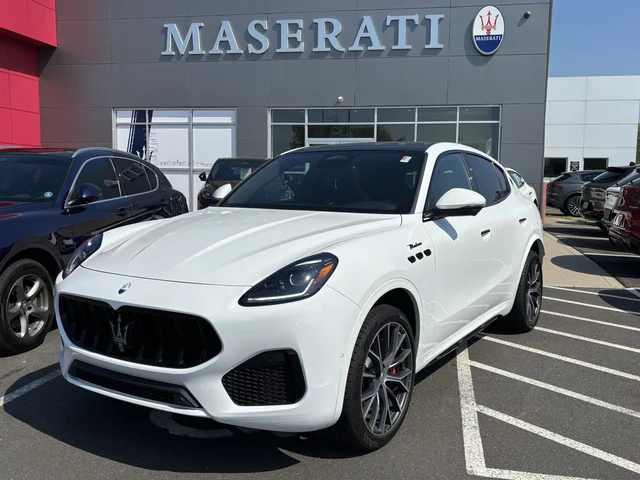 2026 Maserati Grecale Modena