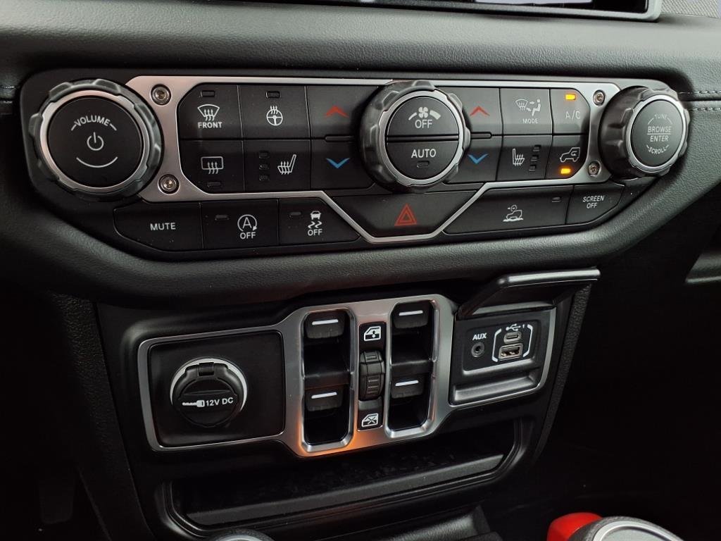 2025 Jeep Wrangler 4-Door Sahara - Photo 10