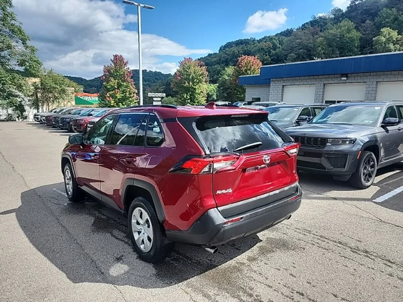 Used 2020 Red Toyota LE image 5