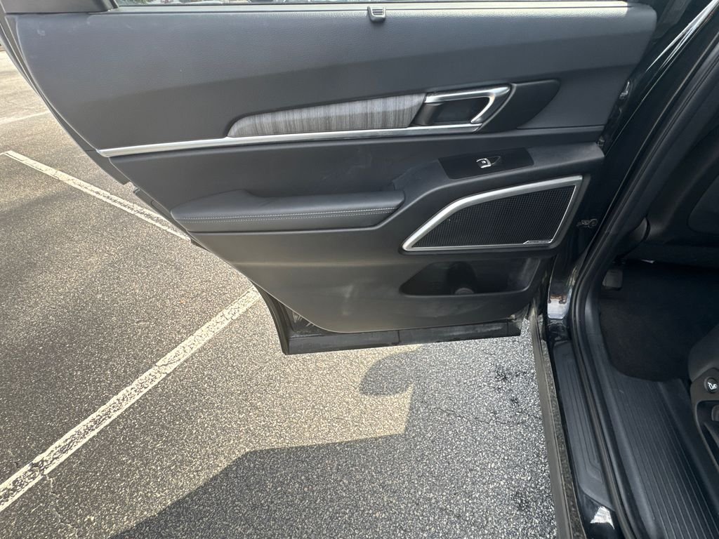 Used 2024 Black Kia EX image 22