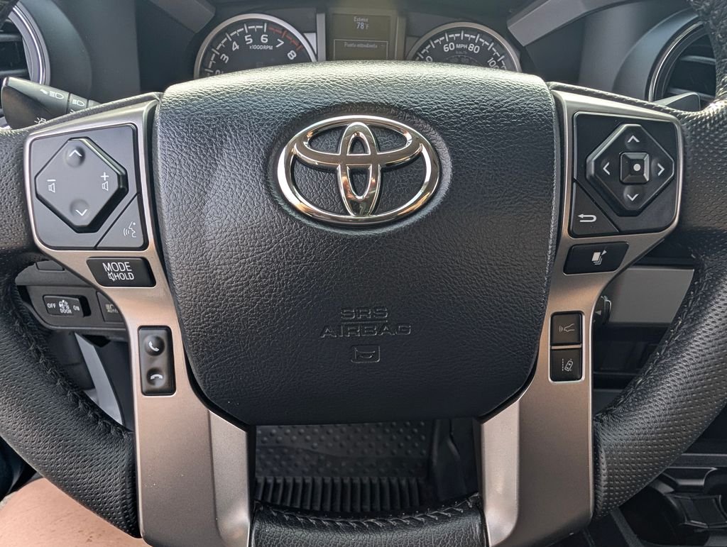 2020 Toyota Tacoma SR5 - Photo 18