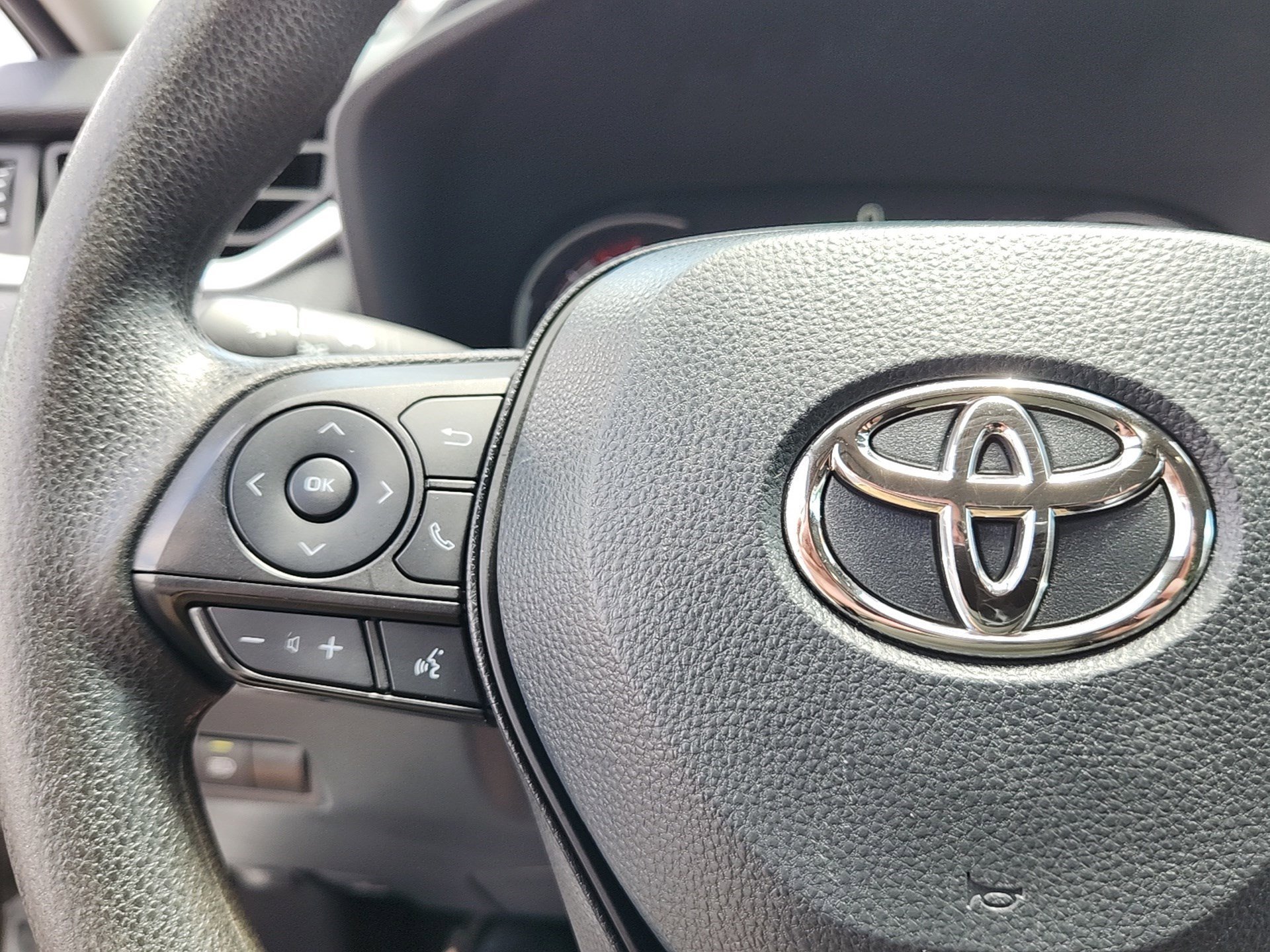 Certified Used 2024 Ice Cap Toyota XLE image 18