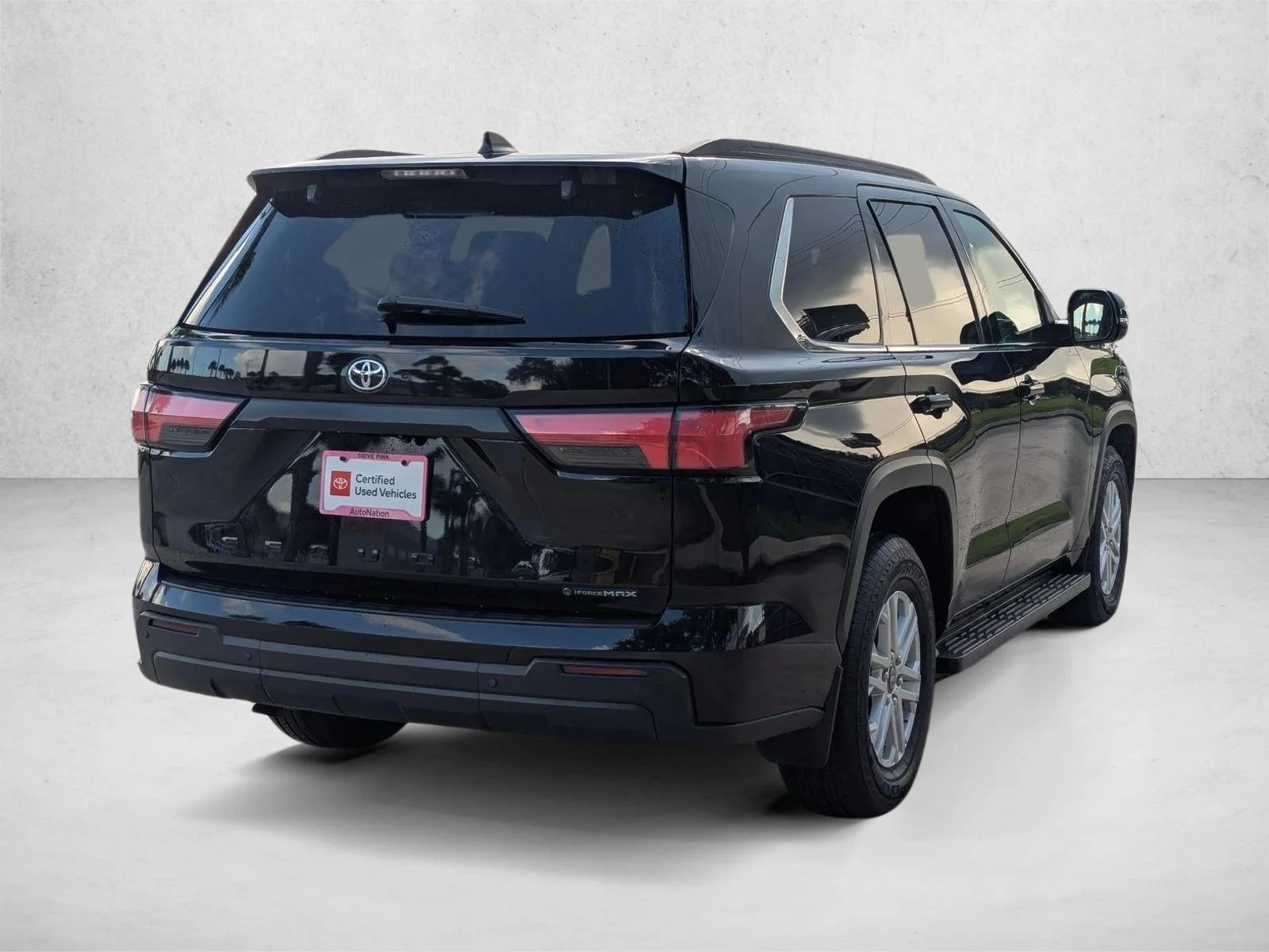 Used 2025 Midnight Black Metallic Toyota SR5 image 5