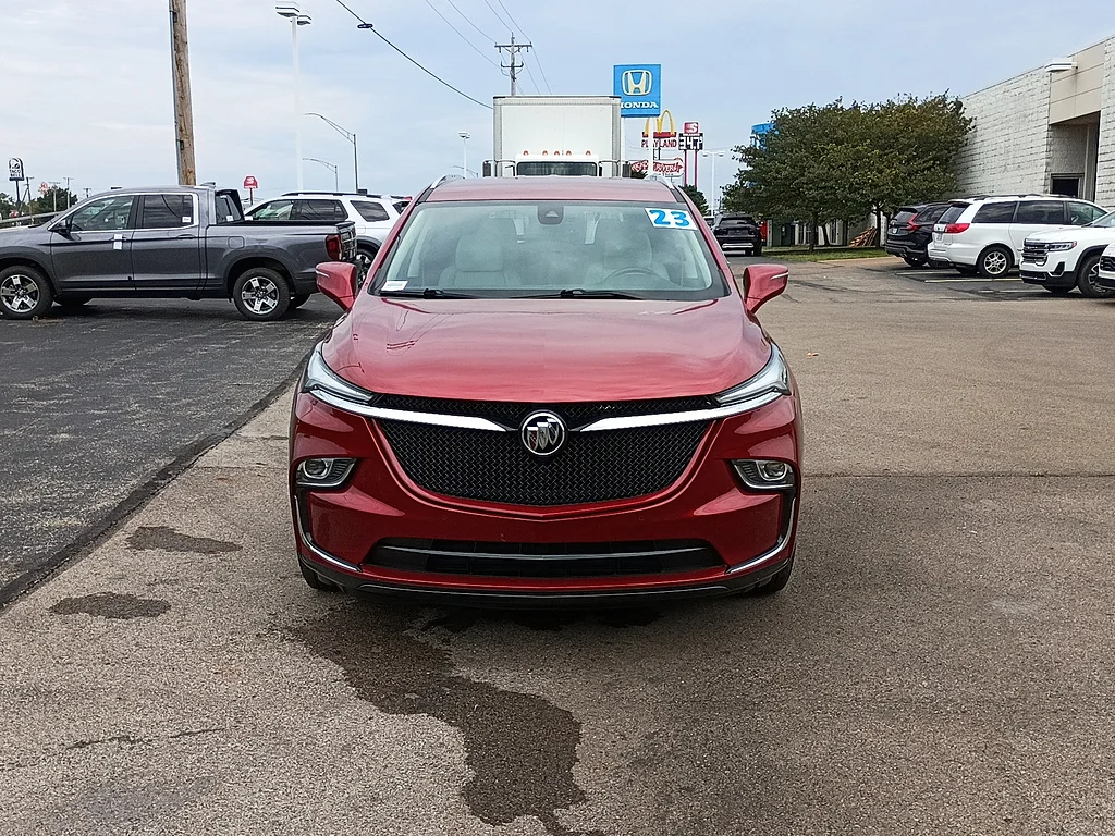 Used 2023 Cherry Red Tintcoat Buick Essence image 9