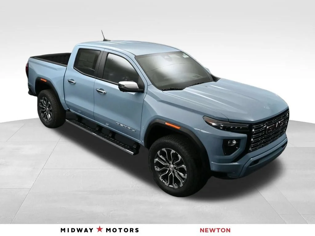 2026 GMC Canyon 4WD Denali Crew Cab Short Box's photo