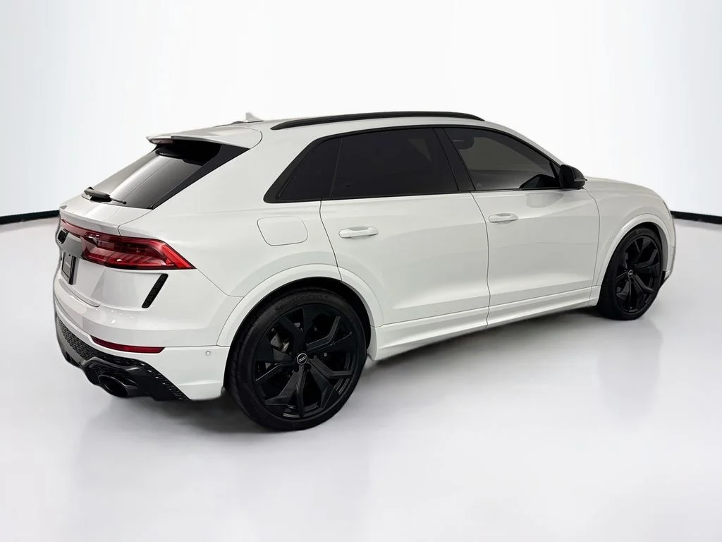 2023 Audi RS Q8 Base - Photo 6