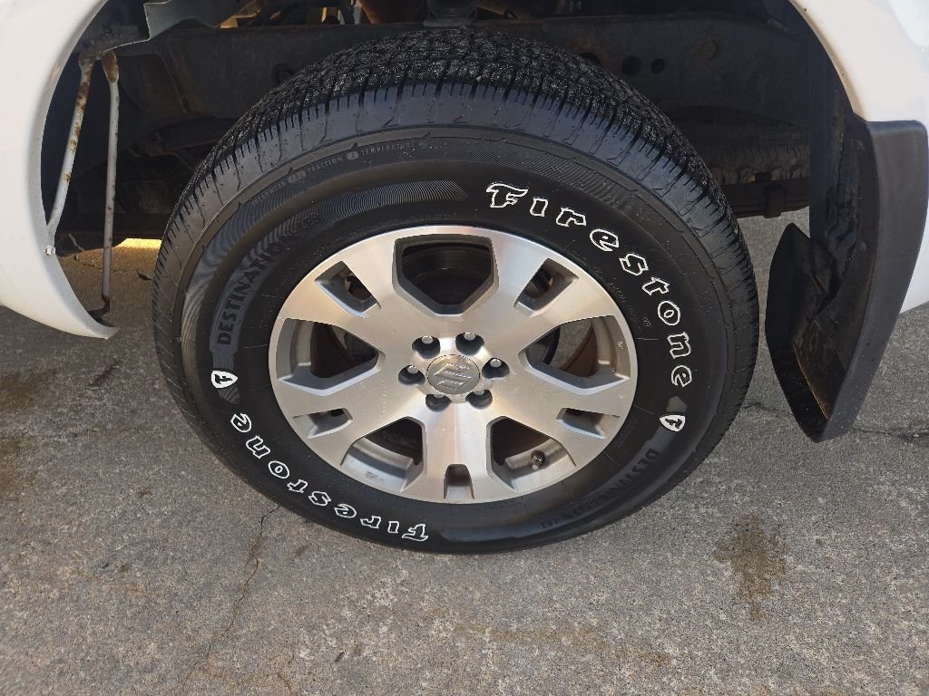 Used 2012  Suzuki Sport image 27