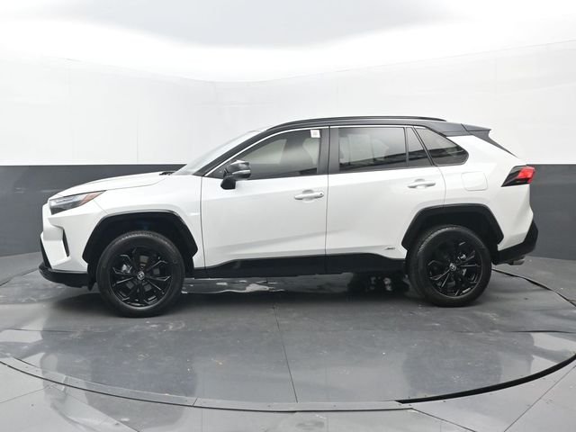 Used 2023 Wind Chill Pearl/Midnight Black Metallic Toyota XSE image 22