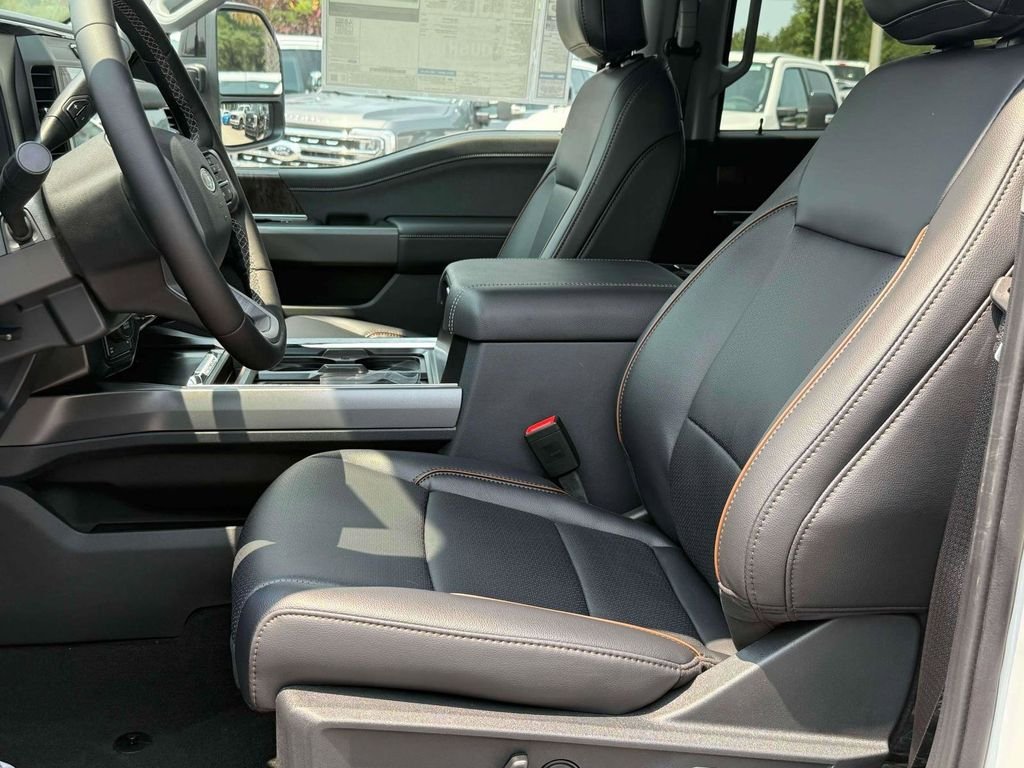2025 Ford F-350 Super Duty Lariat - Photo 10