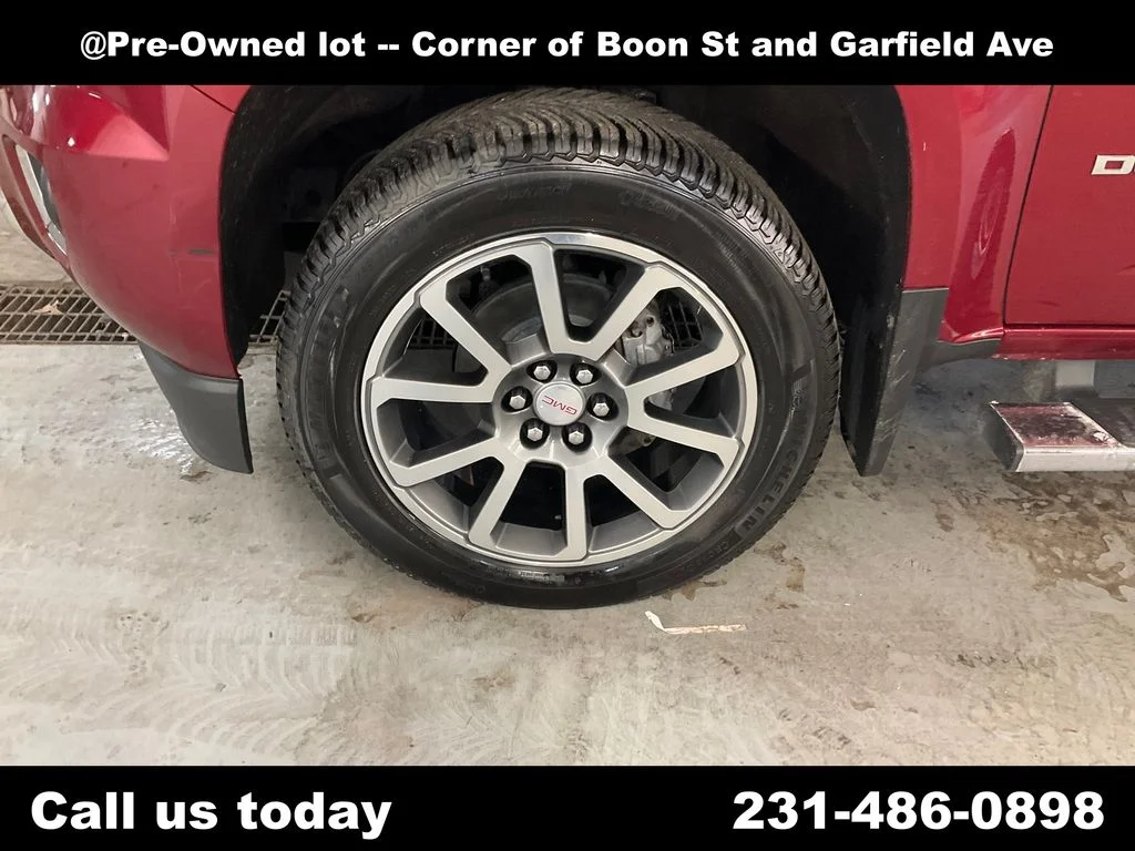 Used 2019 Red GMC Denali image 11