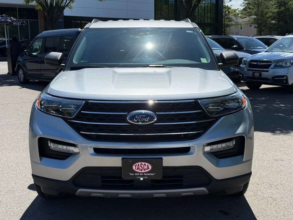 Used 2022 Silver Ford XLT image 3