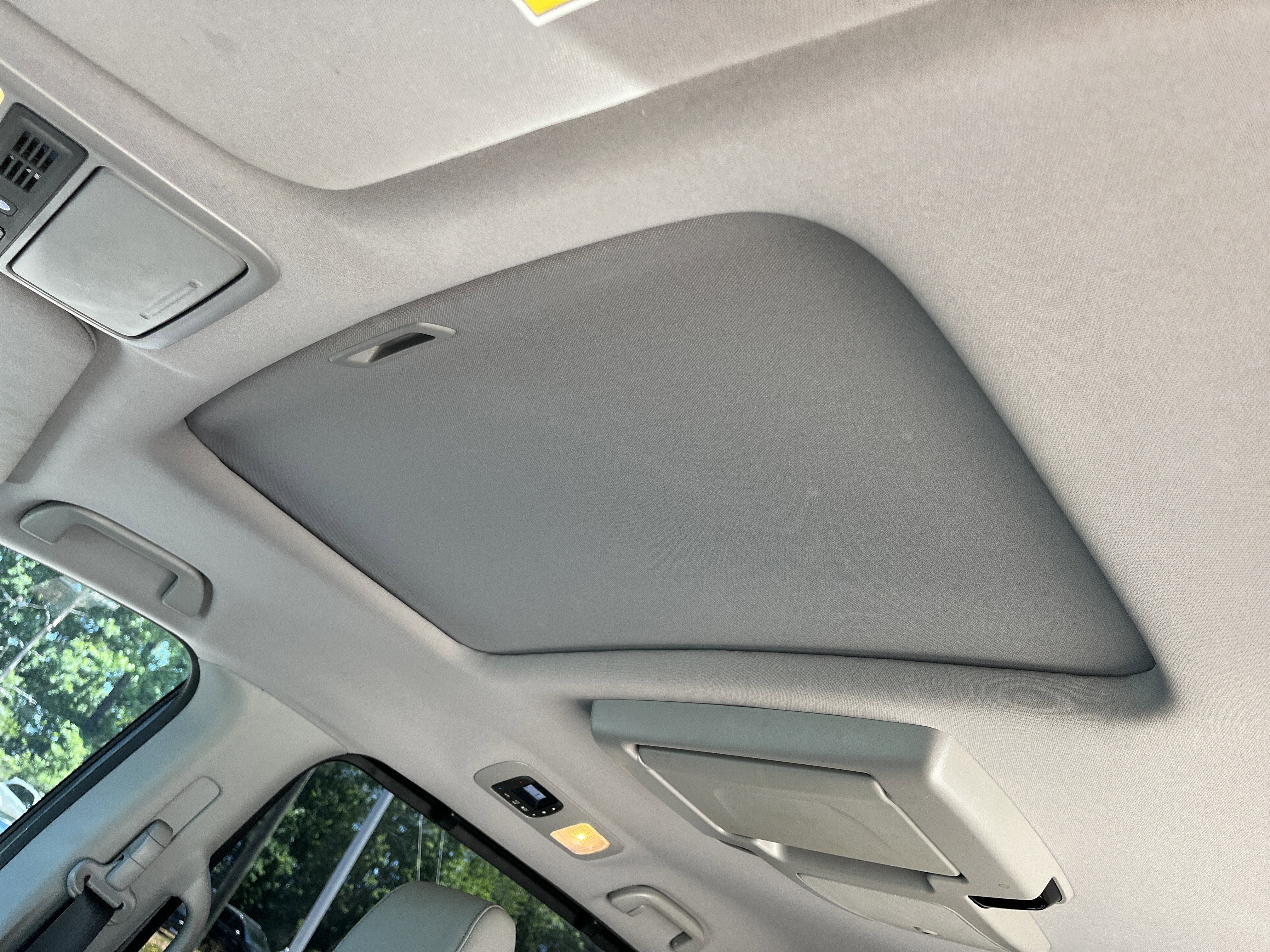 Used 2023 Charcoal Honda Touring image 16