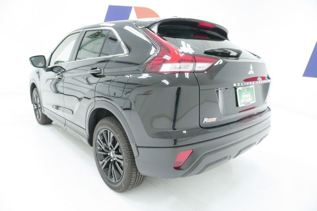 2026 Mitsubishi Eclipse Cross LE - Photo 9