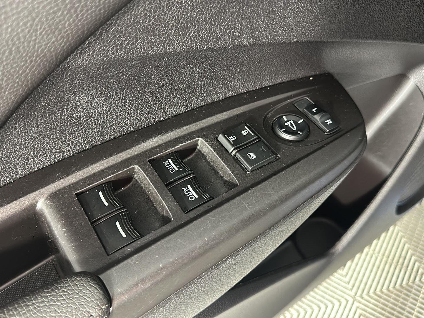 Used 2016  Acura Tech Pkg image 8