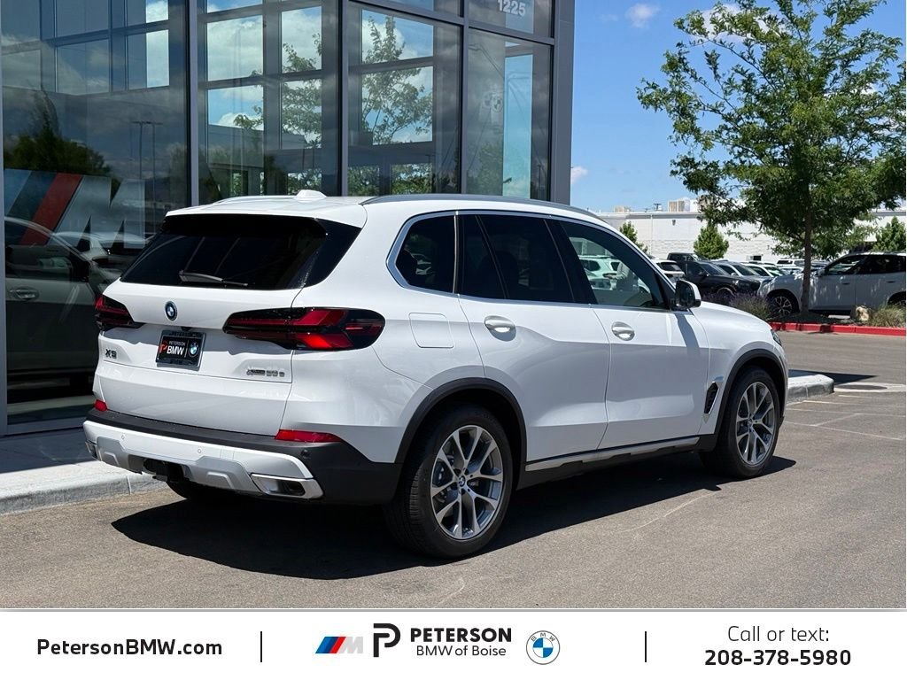 New 2026 Alpine White BMW xDrive50e image 5