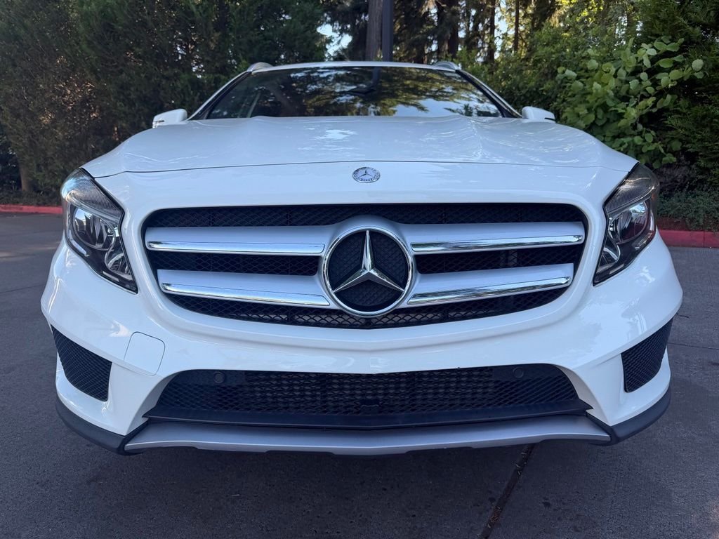 Used 2017  Mercedes-Benz GLA 250 image 11