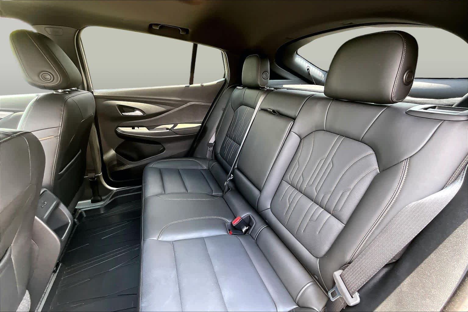 Used 2025 Moonstone Gray Metallic Buick Avenir image 21