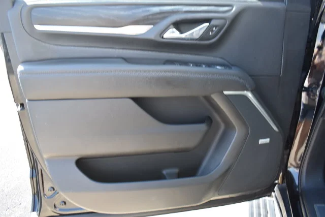 Used 2021 Black GMC Denali image 10