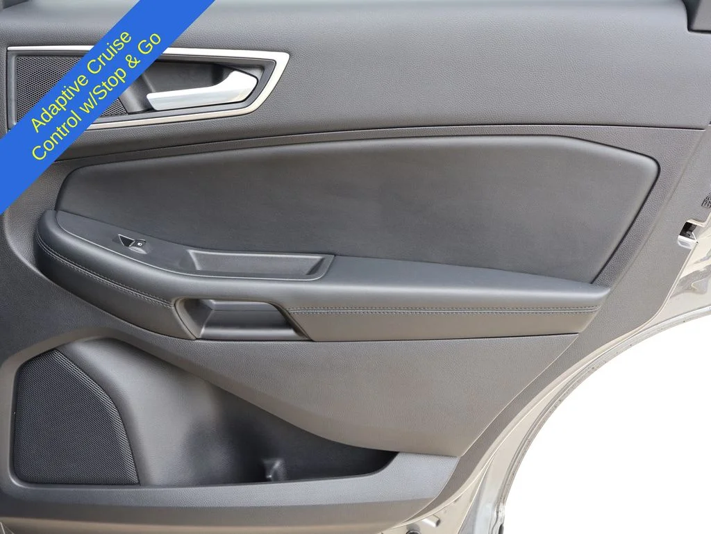 Used 2021 Gray Metallic Ford SEL image 12