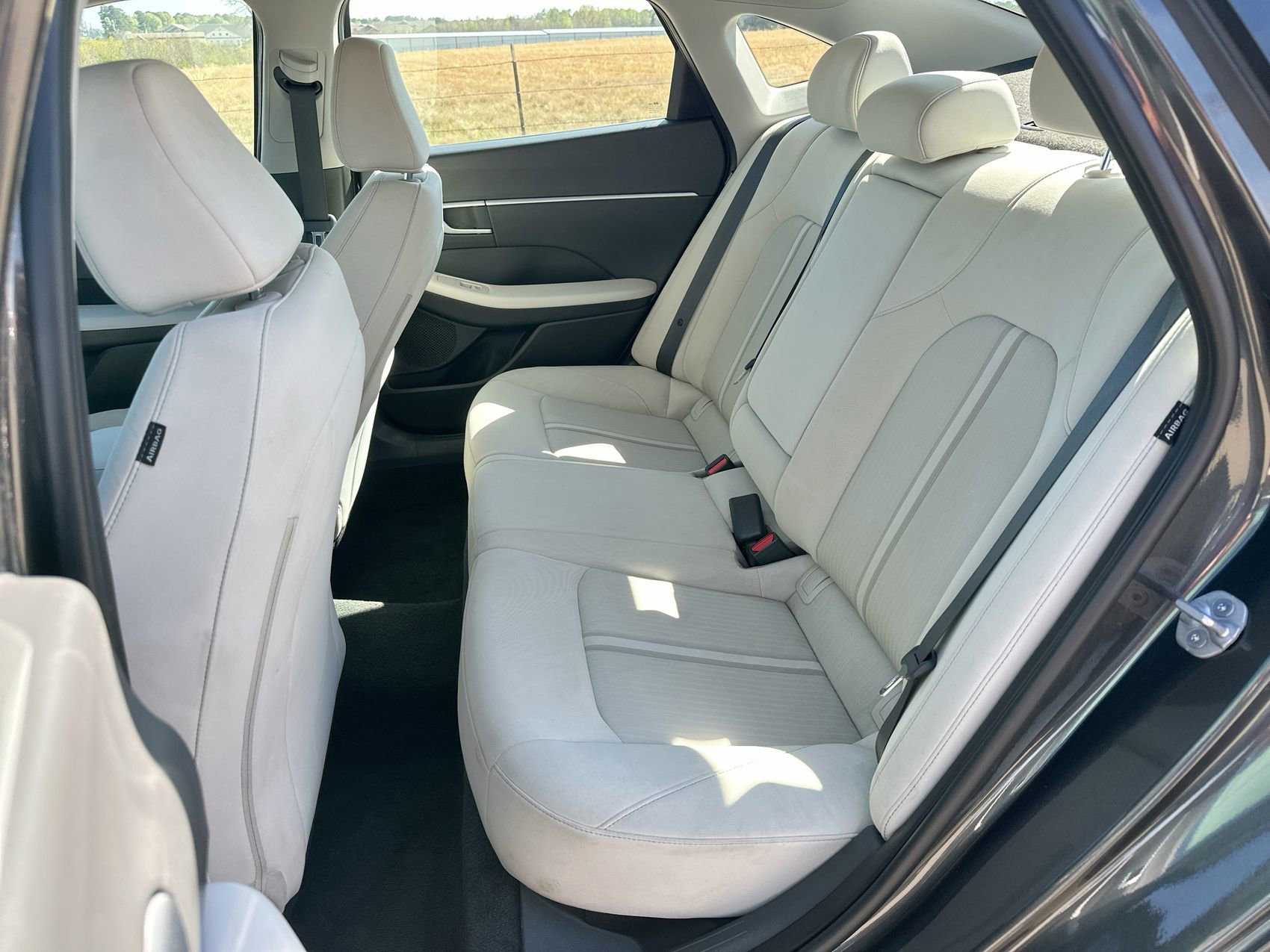 Used 2025 Portofino Gray Hyundai SEL image 21