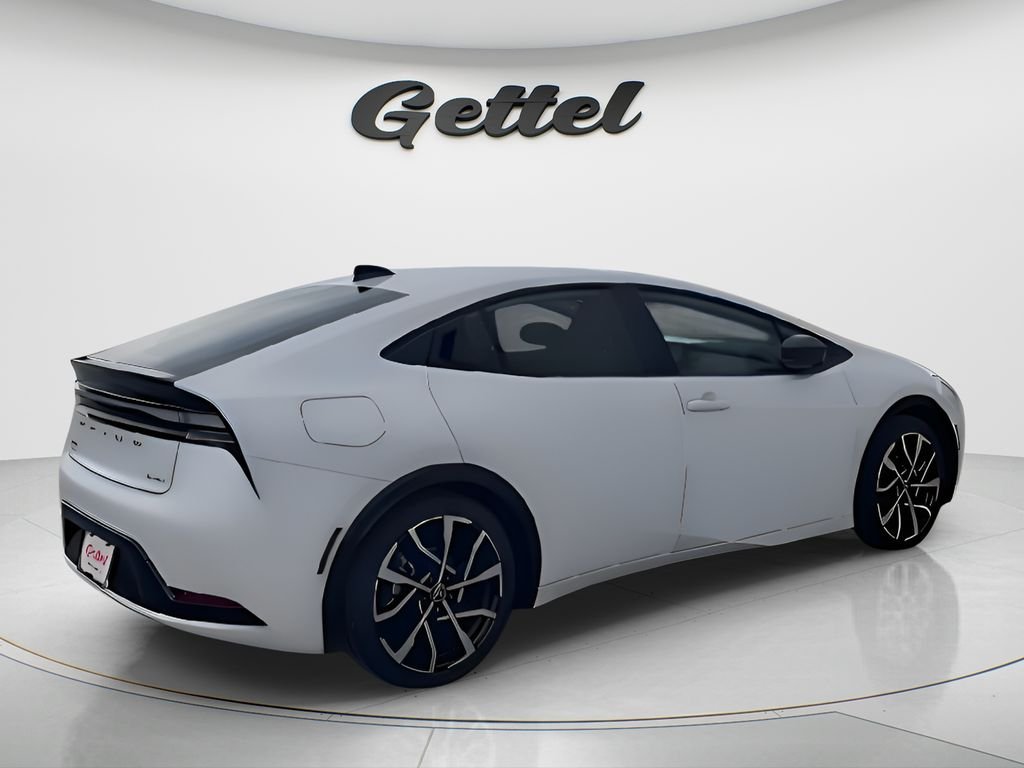 2026 Toyota Prius Plug-in Hybrid XSE - Photo 6