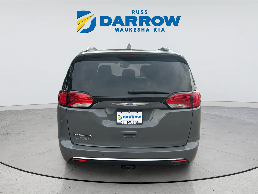 Used 2020 White Chrysler Touring L Plus image 4