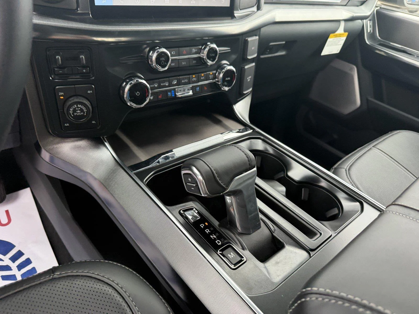 New 2026 Agate Black Metallic Ford Platinum® image 21