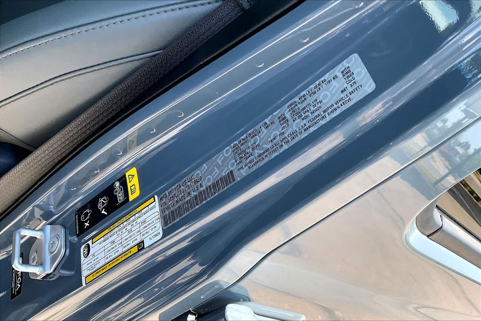New 2026 Anvil Clearcoat Jeep Mojave X image 20