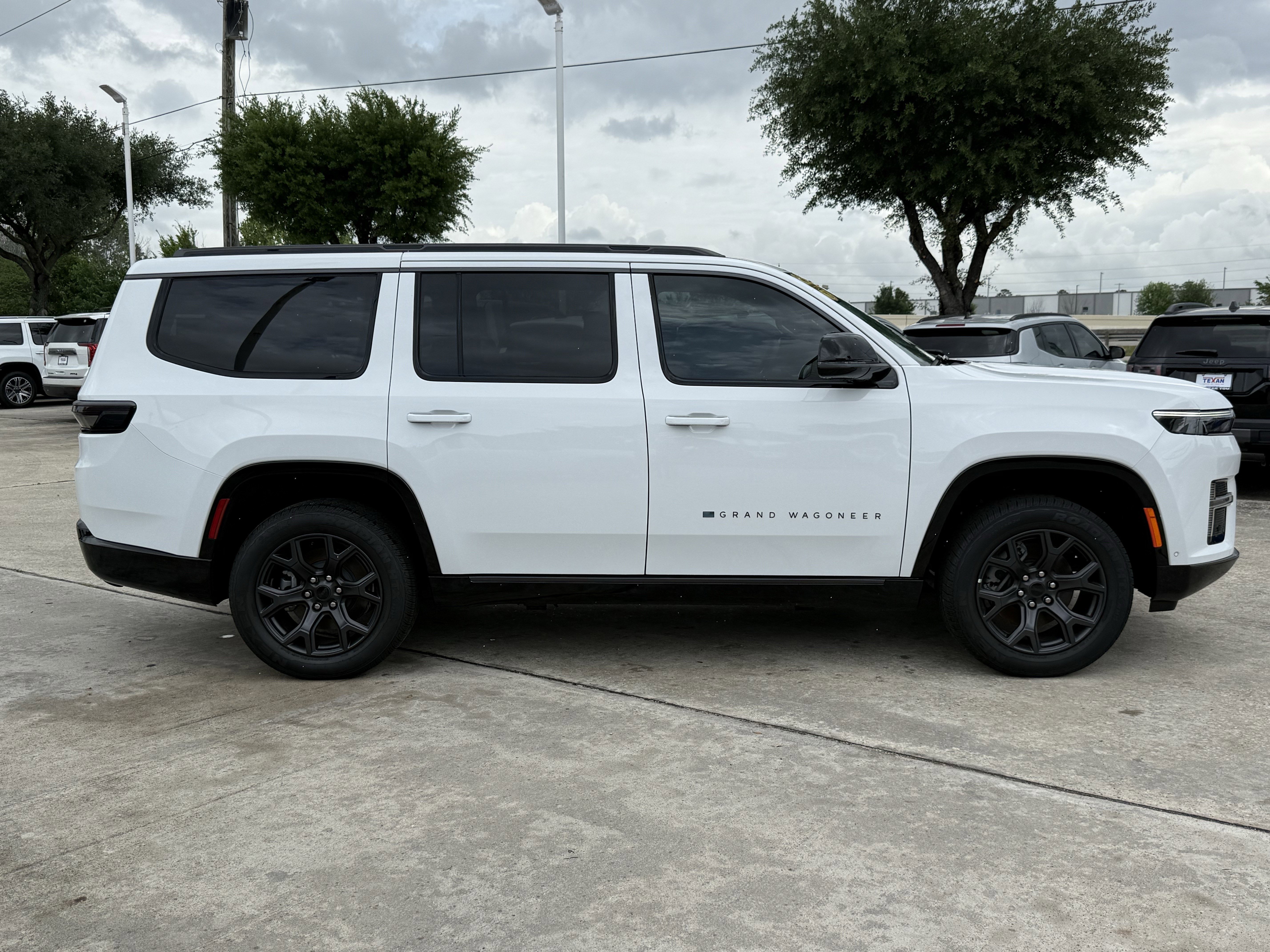 New 2026 Bright White Clearcoat Jeep Limited Altitude image 3