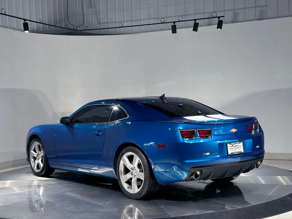 Used 2010 Blue Chevrolet SS image 9