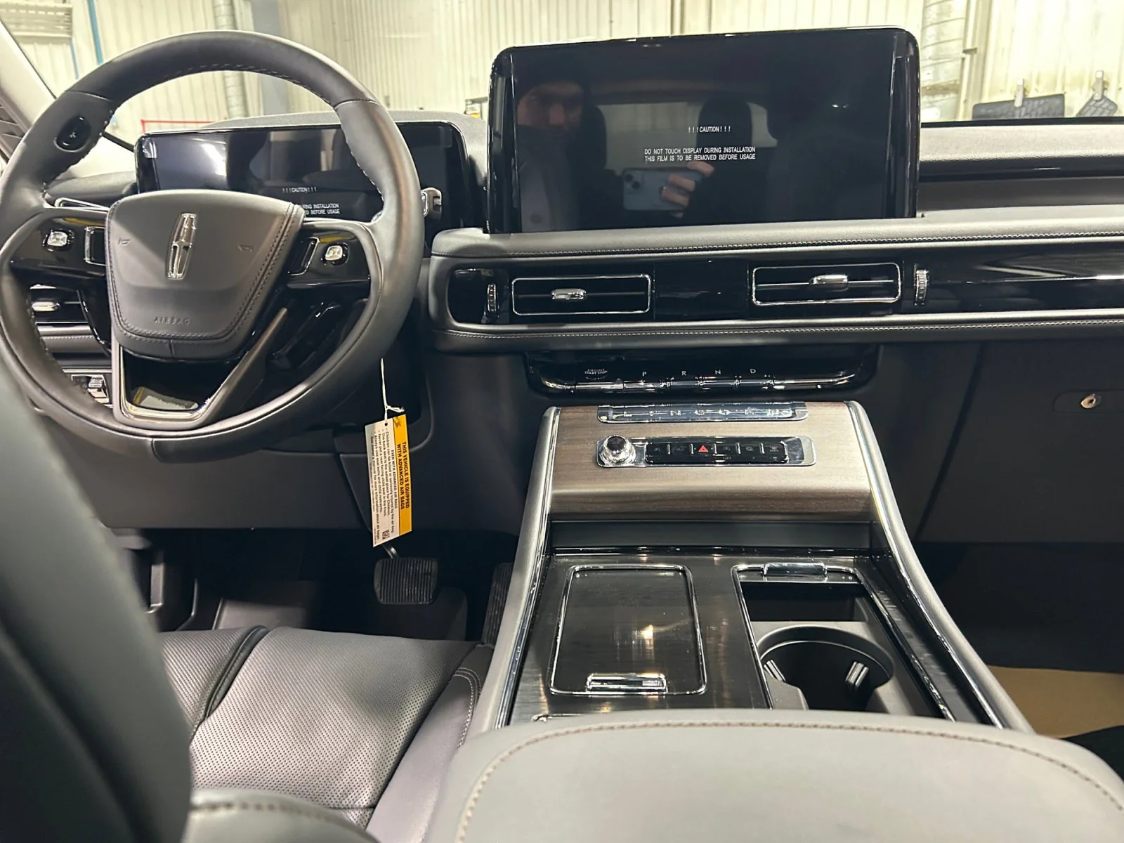New 2026 Whisper Blue Metallic Clearcoat Lincoln Reserve image 20