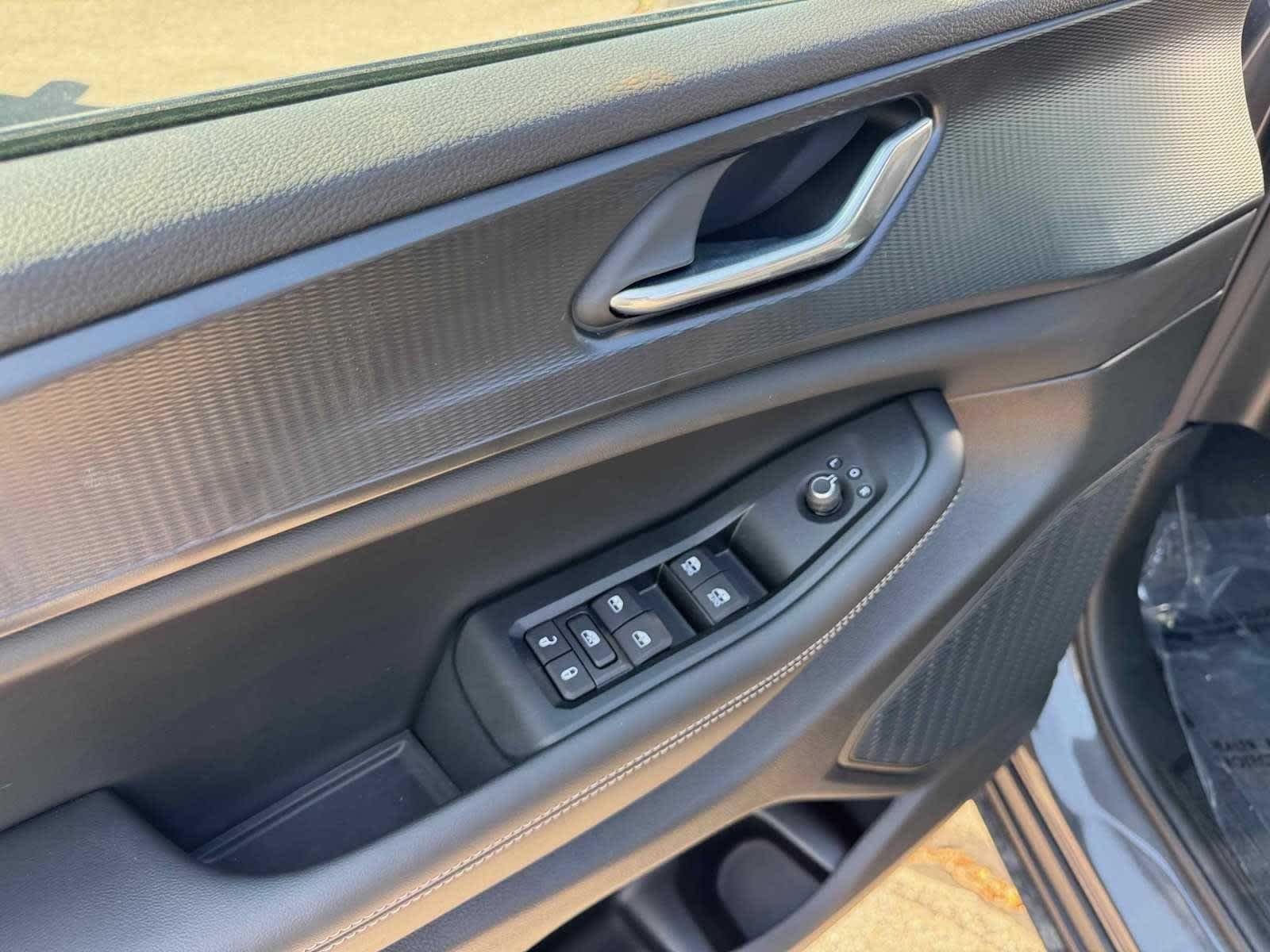 2025 Jeep Grand Cherokee L Laredo - Photo 13