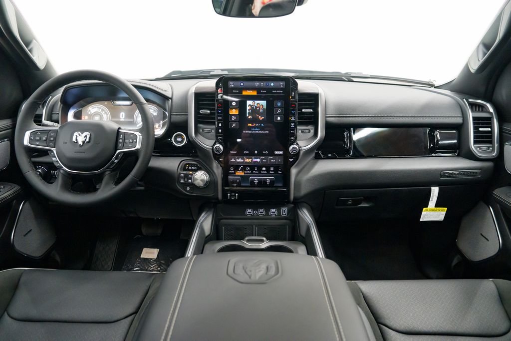 2026 RAM 1500 Laramie - Photo 10