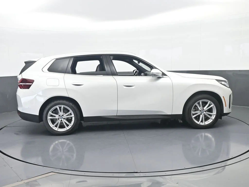 2025 BMW X3 30 - Photo 6