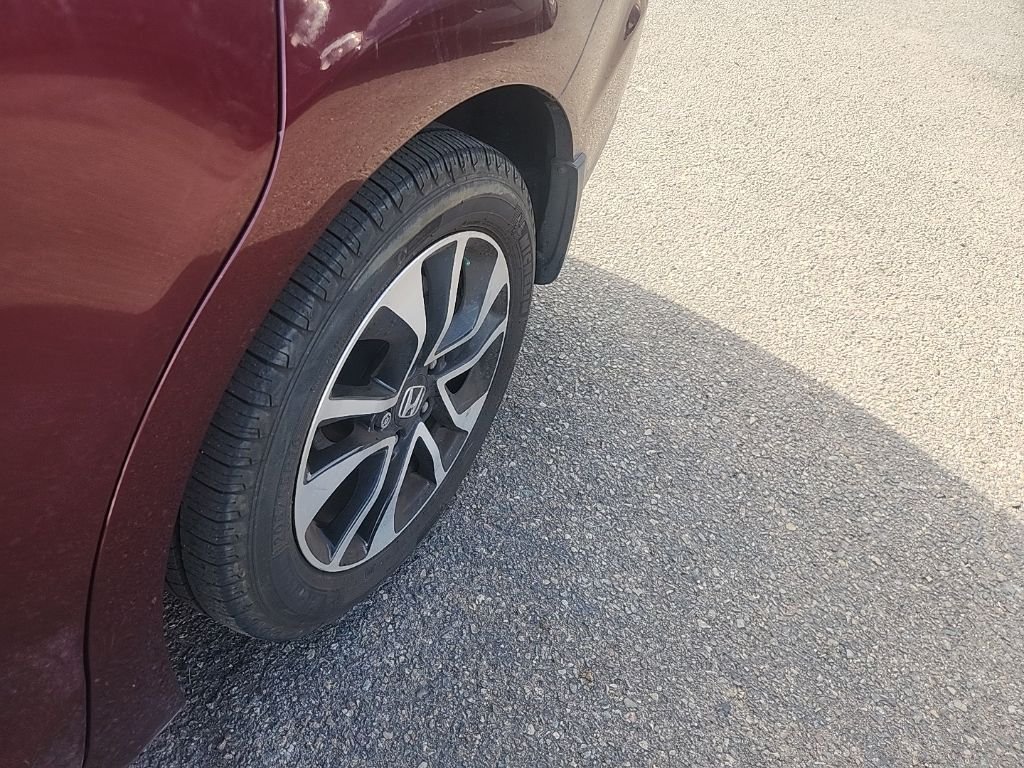 Used 2014 Crimson Pearl Honda EX image 9
