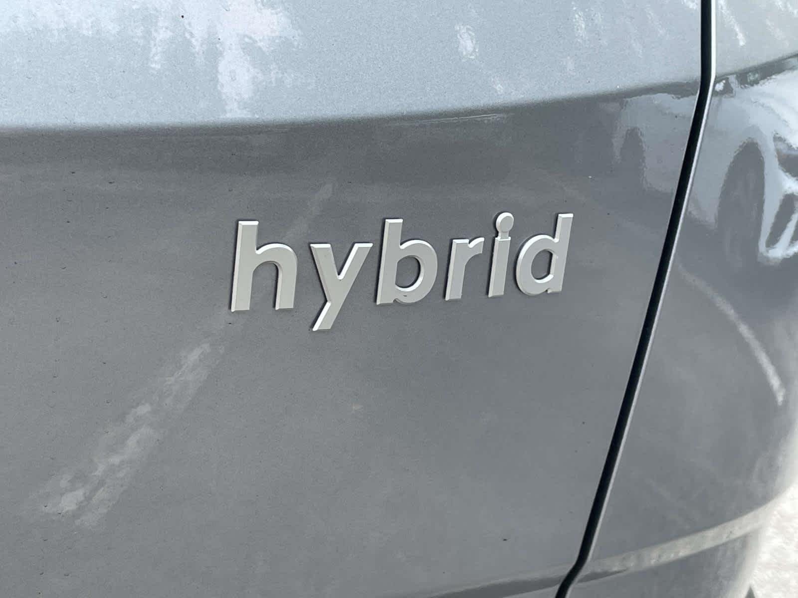 New 2026 Shimmering Silver Hyundai SE image 19