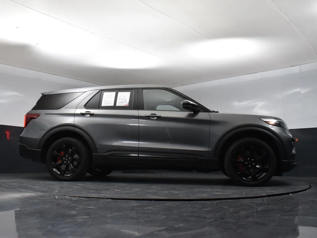 Used 2021 Gray Ford ST image 35