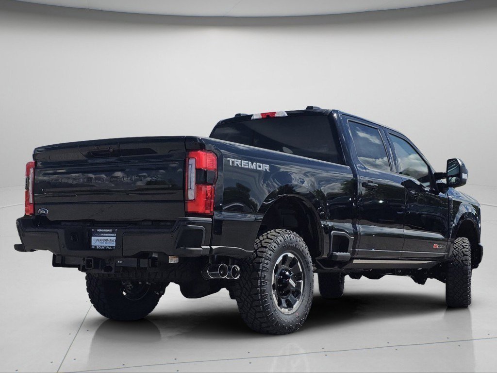 New 2026 Agate Black Metallic Ford Platinum image 27