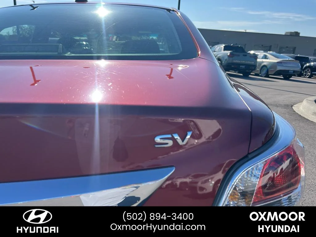 Used 2015 Cayenne Red Nissan 2.5 SV image 16