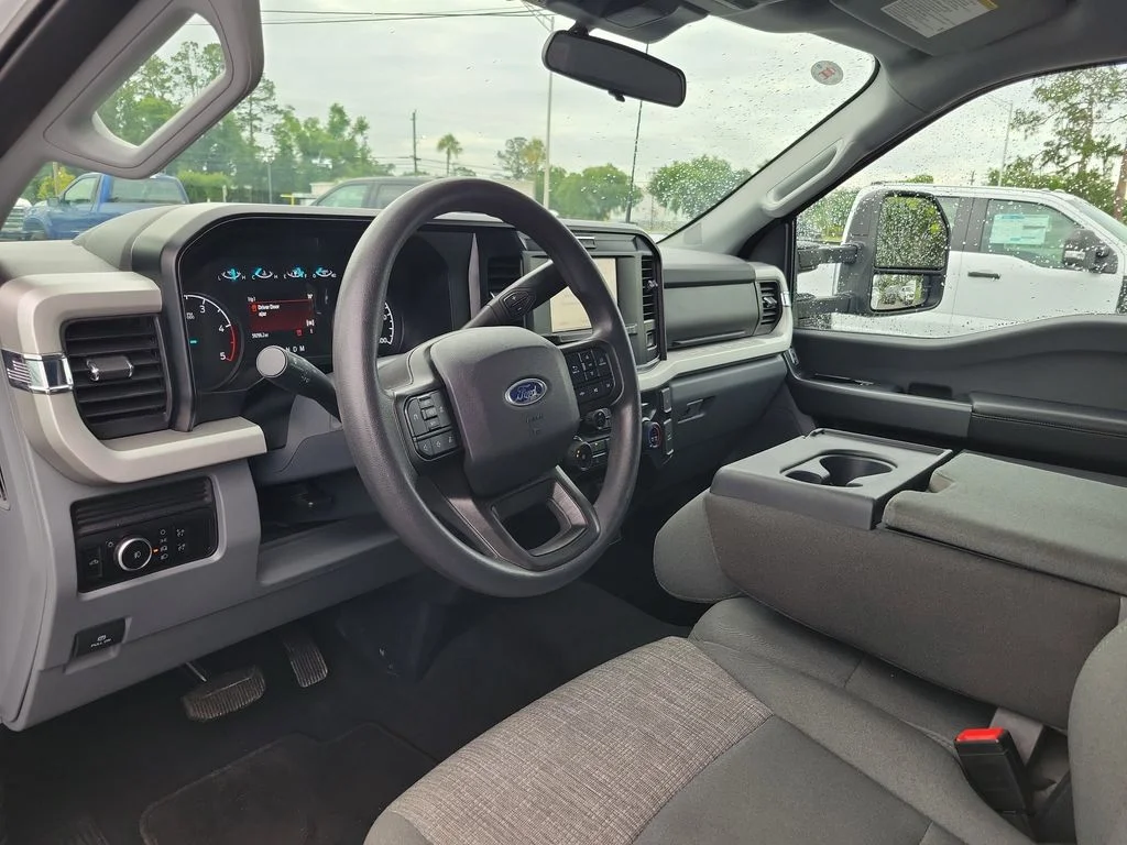 Used 2026 White Ford XLT image 12