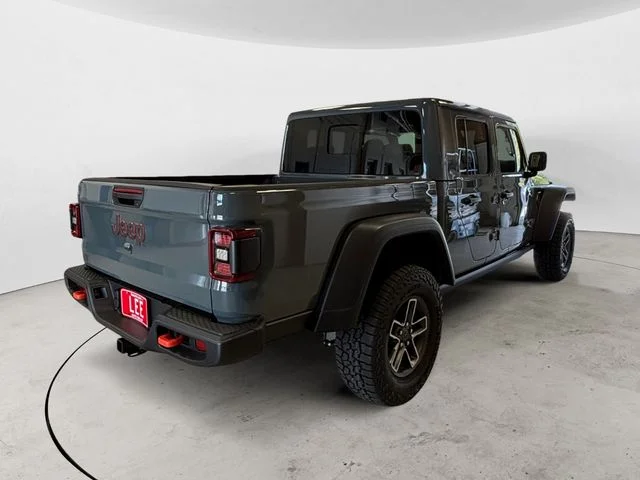 New 2026 Gray Jeep Mojave image 6