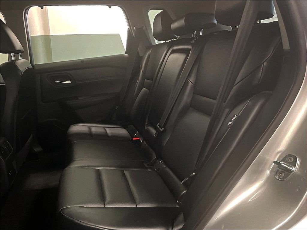 Used 2023 Silver Nissan SV image 15