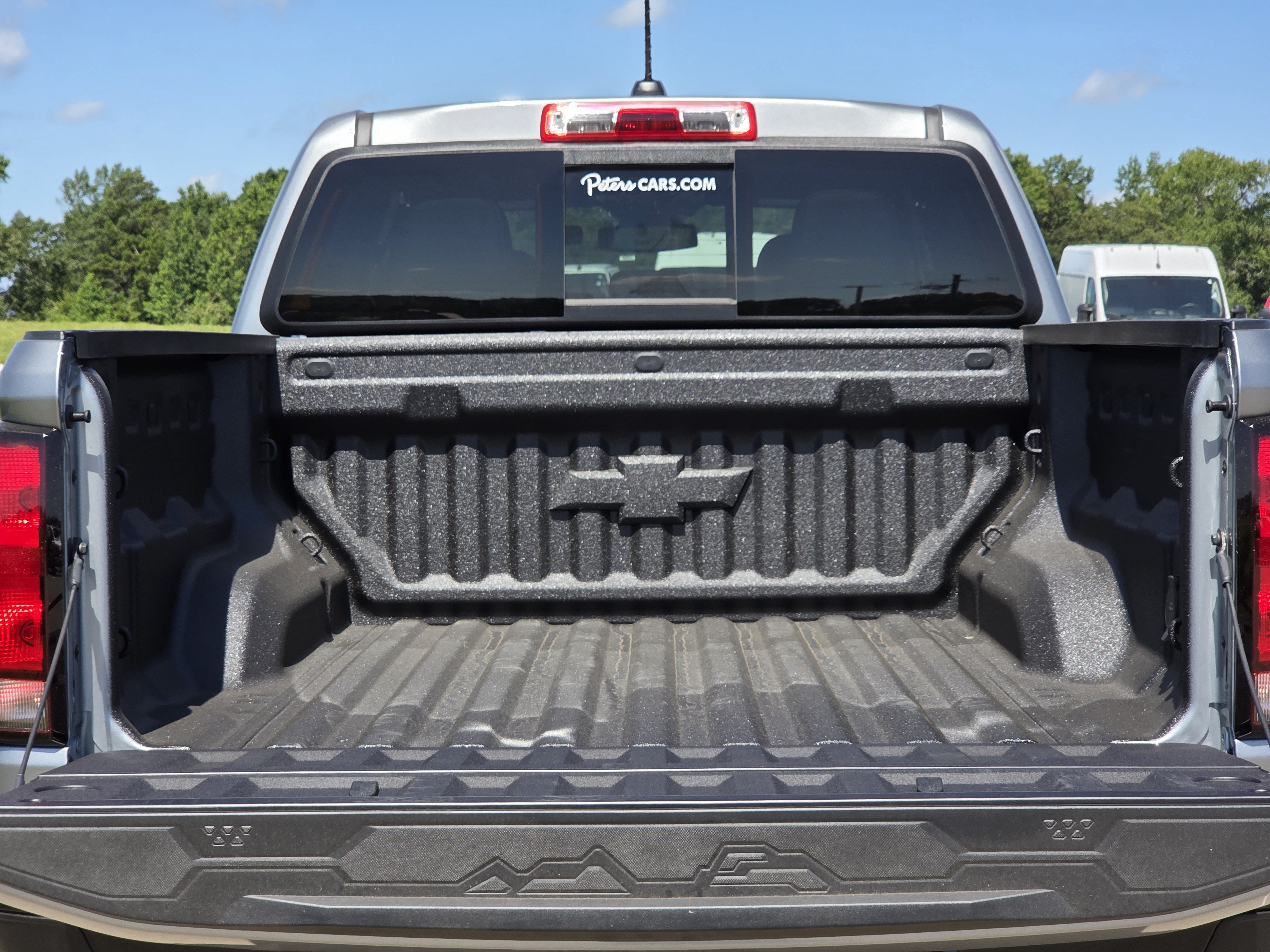 2026 Chevrolet Colorado ZR2 - Photo 6