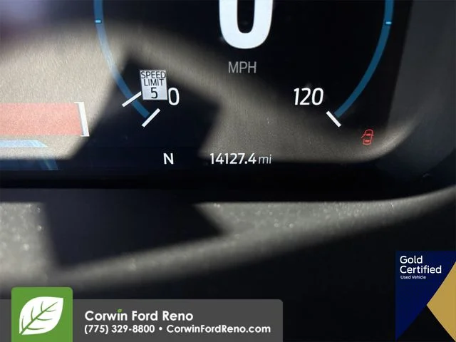 Used 2023 White Ford Lariat image 10