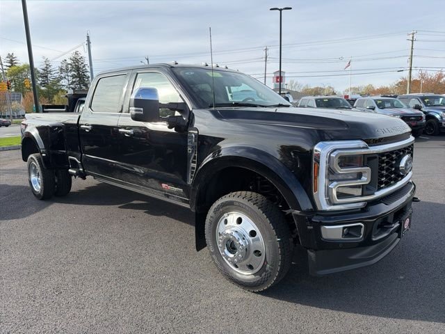 2026 Ford F-450 Platinum 4x4 Crew Cab 8' Box DRW's photo