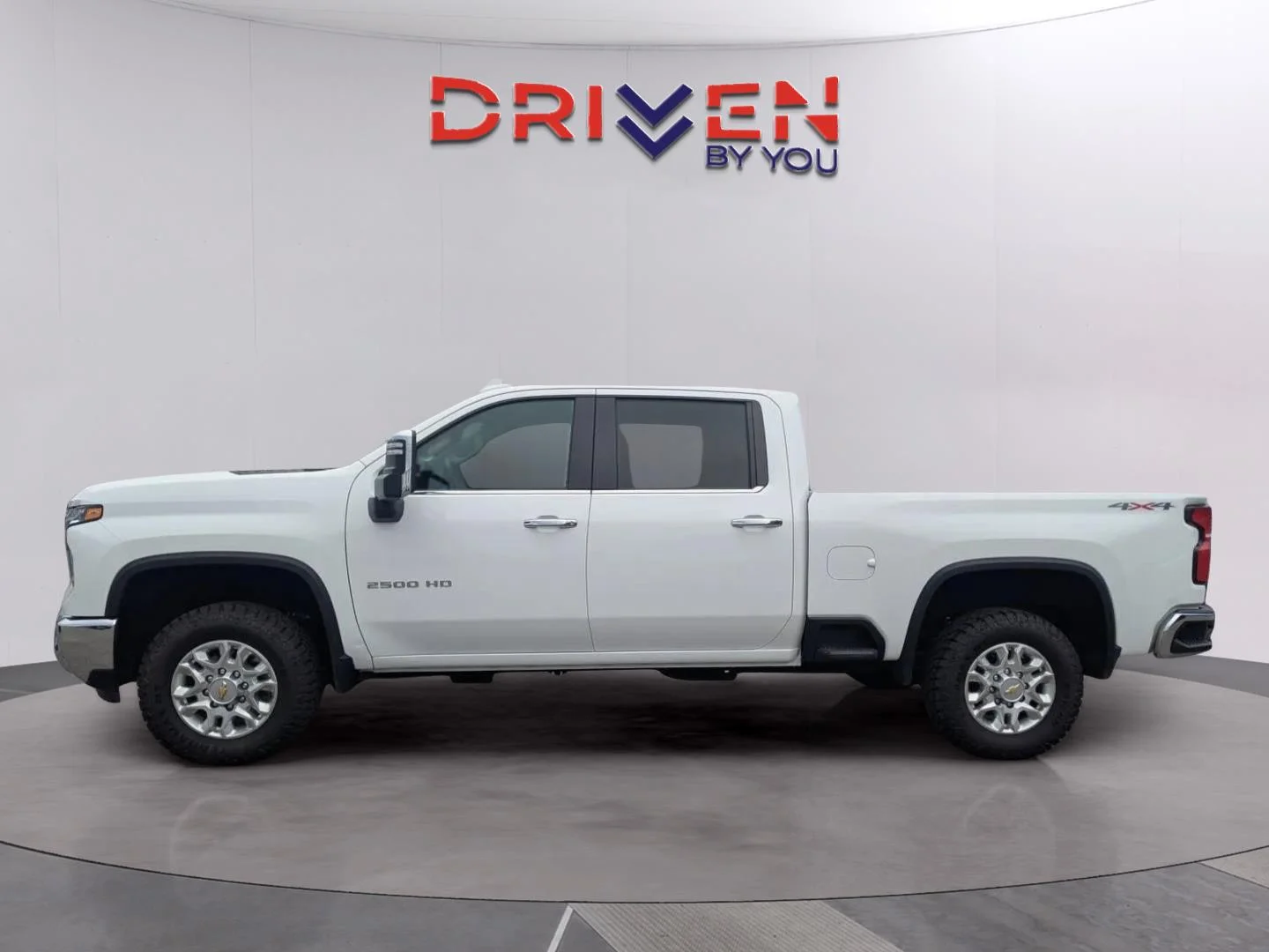 Used 2024 Summit White Chevrolet LTZ image 2