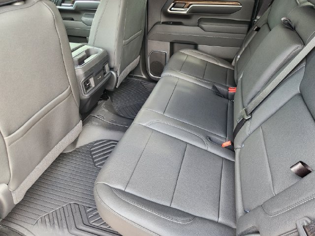 New 2026 Sterling Gray Metallic Chevrolet LT image 31